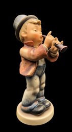 Excellent Goebel Hummel Porcelain Figure 'serenade' Boy Playing Horn