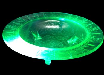 Uranian Green Depression Glass Footed Bowl With Filigree Pattern, 10.5' Round