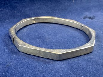 Sterling Silver Hinged Bracelet