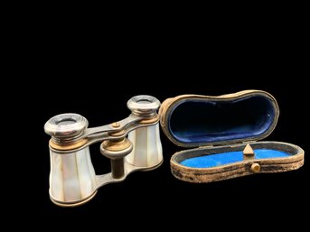 Vintage Collectible Opera Binoculars With Nacre Trim In Original Case