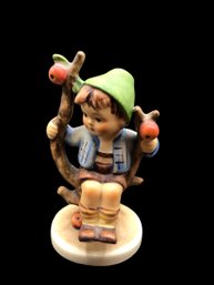 M.I. Hummel Figurine: Apple Tree Boy 142 3/0