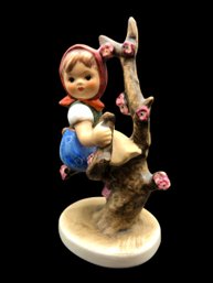 M.I. Hummel Figurine: Apple Tree Girl 141 3/0