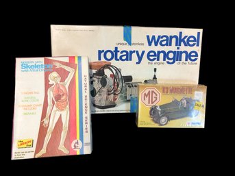 Vintage Wankel Mazda Rotary Engine Motorized Model 1/5 Scale 8201 In Box Plus Two More Models