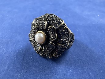 Heidi Daus Designer Ring, Pearl And Swarovski Cocktail Ring, Size?