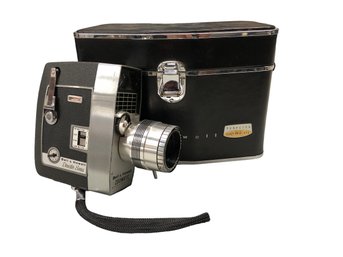 Collectible Vintage Bell And Howell Zoomatic Perpetua Analog Celulloid Film Camera And Carrying Case