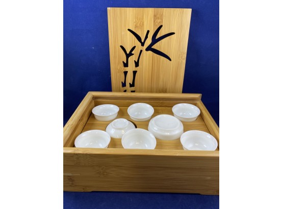 White Tea Server Set In Bamboo Box
