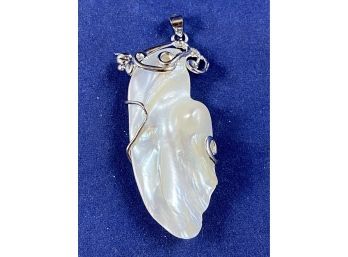 Sterling Silver & Pearl Pendant