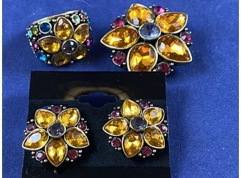 Heidi Daus Designer Pin Pendant, Brooch, Clip On Earrings & Matching Ring Size 7.5