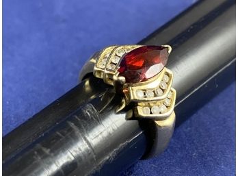 Mid Century 14K Yellow Gold Garnet Marquise Diamond Ring, Size 8