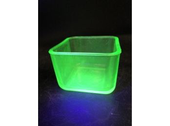 North Bros. Manufacturing Co. Uranium Glow In The Dark Depression Glass Cube Bowl