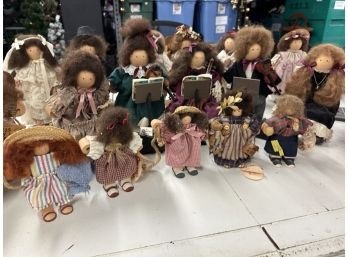Lot Of The Family And Friends Of Lizzie High Folf Art Dolls