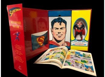 Superman Masterpiece Edition: Exclusive 8 Statue Of 1938 Superman And Reprint Of First Comic Book
