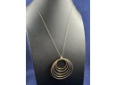 10K Yellow Gold Chain And Circle Pendant, 19'
