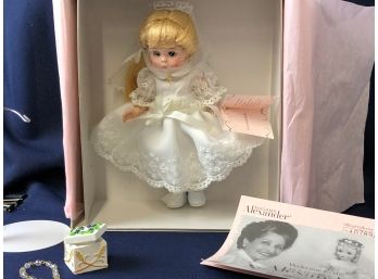 Madame Alexander 8 Inch 'New First Communion Doll' NEW IN BOX Style 38575