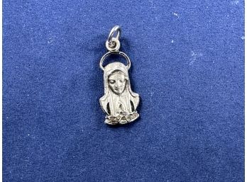 Sterling Silver Blessed Mother Mary Diamond Cut Pendant With Sacred Heart Of Jesus On Back
