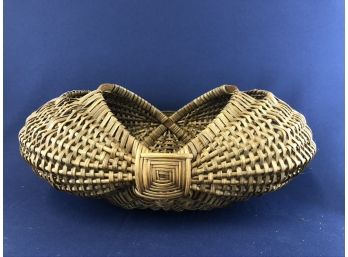 Vintage Prize Winning Craft Basket, Made In The Appalchian Mountains