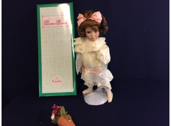 Doll: The Little Girl With The Curl. Porcelain Doll From Ashton Drake Collections