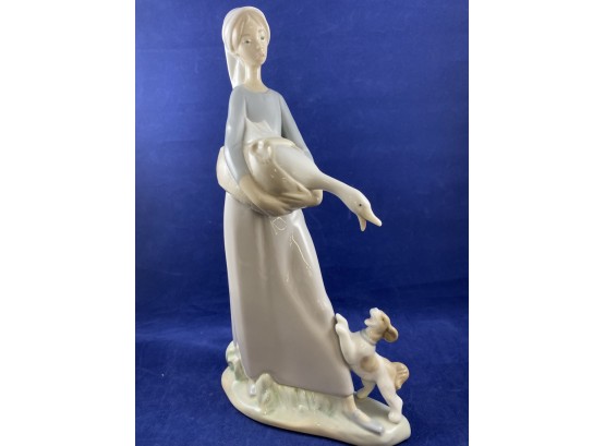 Lladro 4866 Girl With Goose And Dog 1977-84~ Retired Excellent Condition!