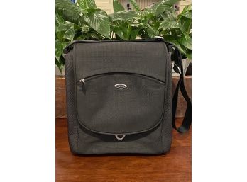 Tumi T3 Black Organizer, Crossbody Tote, Durable Canvas Bag, New Without Tag