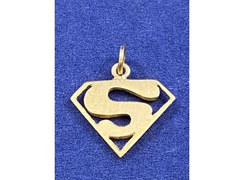 14K Yellow Gold 'S' Pendant, Looks Like Superman Symbol
