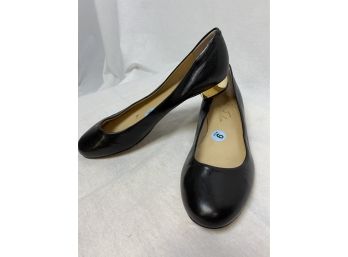Marc Fisher Black Flats With Gold Heel Size 6