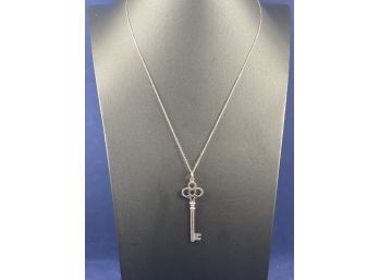 Sterling Silver Key To My Heart On 18' Chain