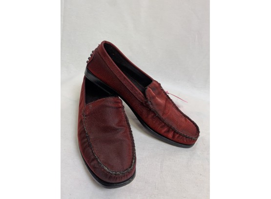 JP Tod's Red Metallic Fine Woven Loafer Size 36.5