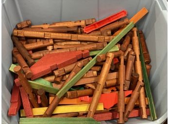 Lot Of Lincoln Logs From 1950's