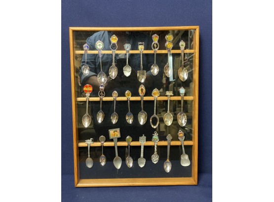 Lot Of 24 Collectable Spoons