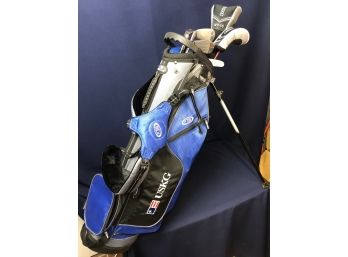 USKG Ultralight Golf Bag And 7 Clubs, Blue