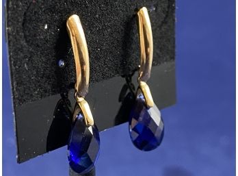 14K Yellow Gold Drop Earrings With Faceted Sapphire