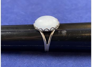 Sterling Silver And Moon Stone Or White Quartz Ring, Size 7