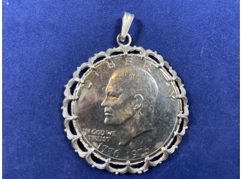 Sterling Silver Framed Pendant Of The 1776-1976 Bicentennial One Dollar Coin