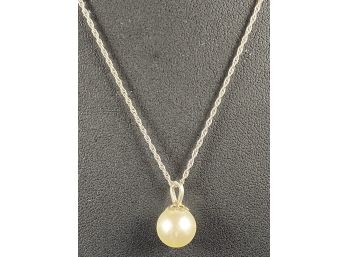 Sterling Silver Chain With Pearl Pendant, 18'