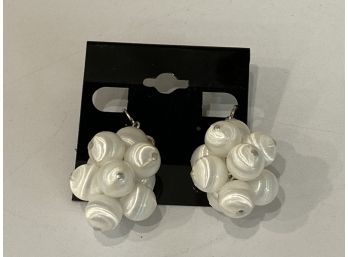 Vintage Sarah Coventry Clip On Earrings, White SatinTread Balls