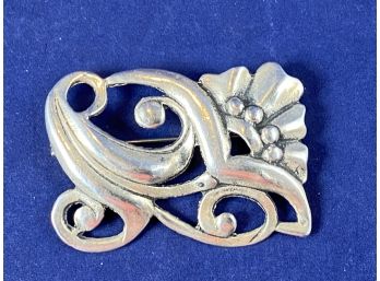 Vintage Sterling Silver Ornate Pin Brooch