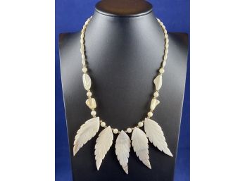 Unique Mother Of Pearl And Gold Accents Necklace With Barrel Clasp, 17'
