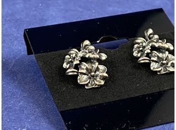 Vintage Sterling Silver Flower Earrings