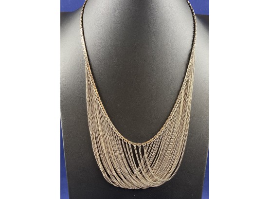 Stunning Sterling Silver Necklace, 17'