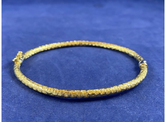 14K Yellow Gold Hinged Bangle Bracelet, Satin Finish
