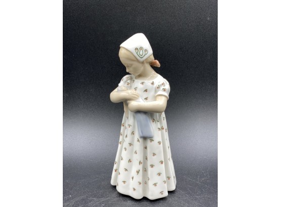 Vintage Bing Grondahl B&G Figurine Girl Holding Doll # 1721 Denmark