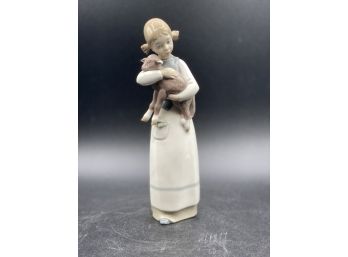 LLadro Figurine Girl With Lamb #1010 - 9'