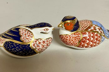 Pair Of Vintage Royal Crown Derby Porcelain Birds Quail & Pheasant Gold Stopper Paperweights