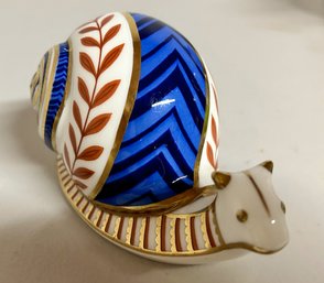 Vintage Royal Crown Derby Porcelain Gold Stopper Paperweight - Snail