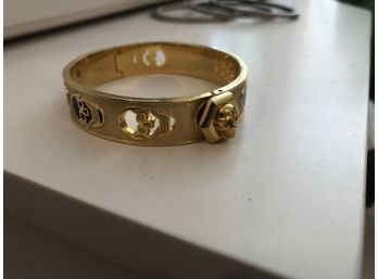 Alexander McQueen Gold Skull Clasp Bracelet