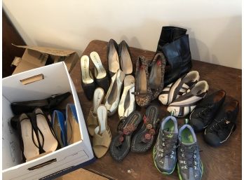 Huge Lot Of Womens Shoes - Sizes 7, 7.5 & 8