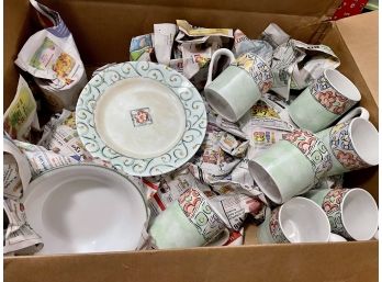 Corelle Set Of Dishes - Serves 12, 2x Plates, Bowls, Mugs