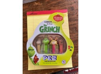 Grinch Pez - A 2018 Collection MIB Of 4 Pez Related To The Film Housed In A Metal Boxed