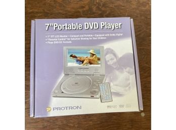 7' Portable DVD Player