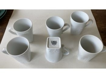 Corelle Larger Sized Mugs Set Of 6 In Excellent Condition